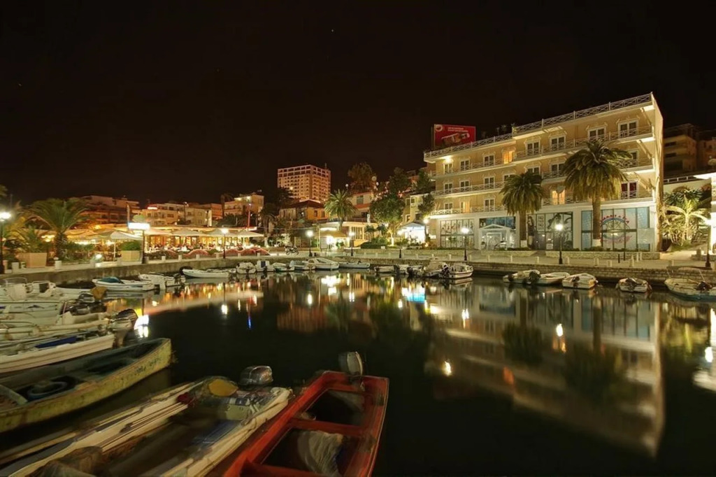 Porto Eda Hotel