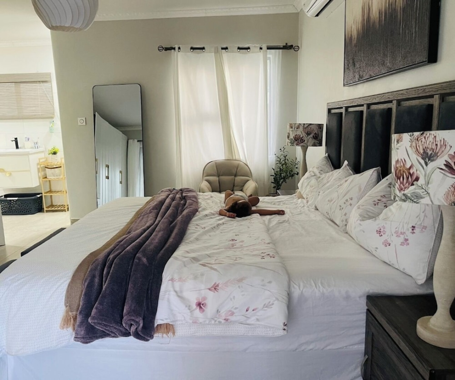 Luna Holiday Home