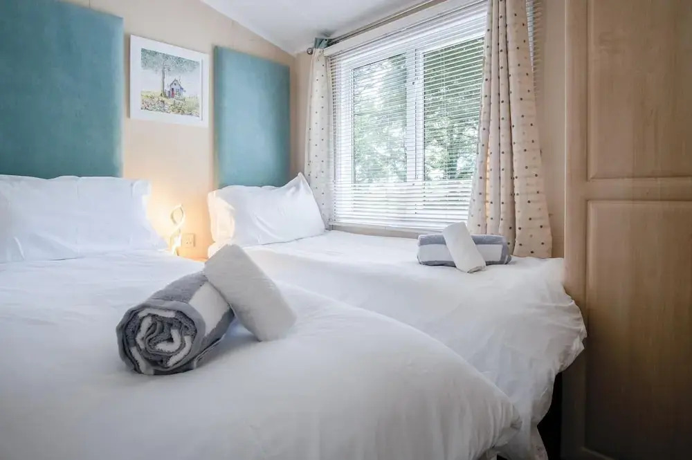 1 Manor Lodge - 3 Bedroom Lodge - Pendine