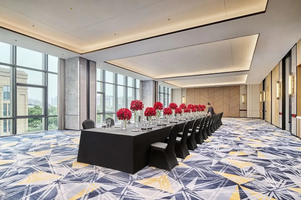 Hilton Wenzhou City Center