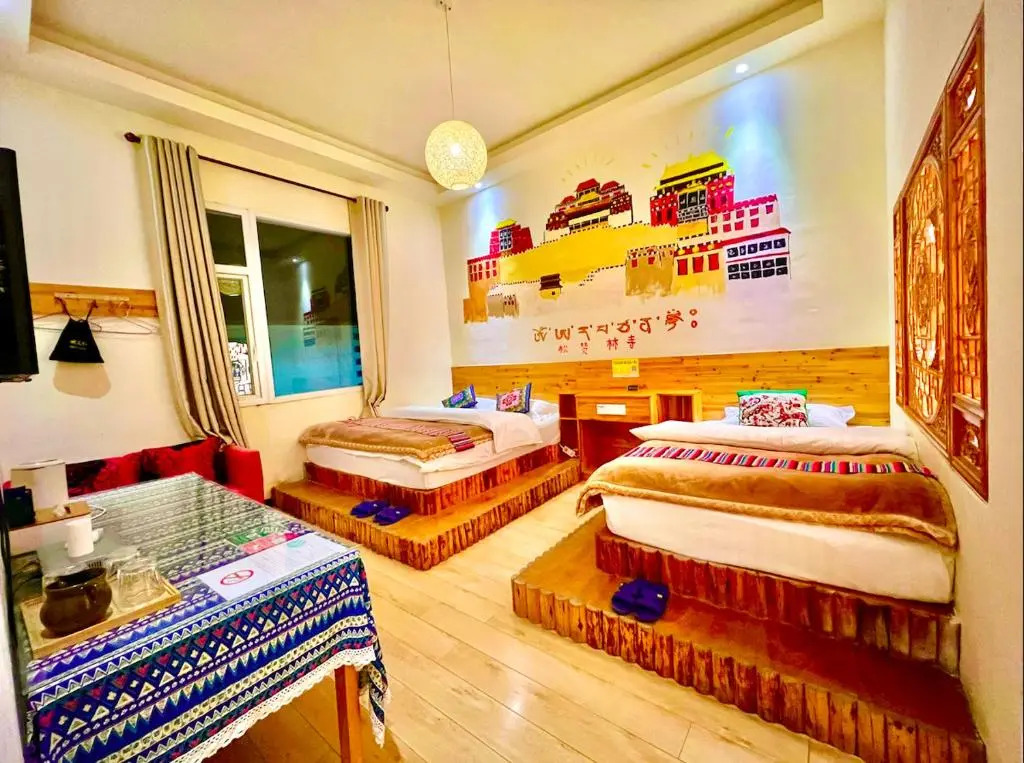 Shangri-La Baita International Youth Hostel