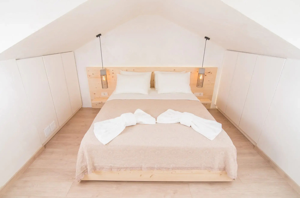 Panellinion Luxury Rooms