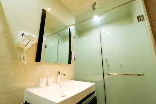 Ziyue International Apartment Hotel