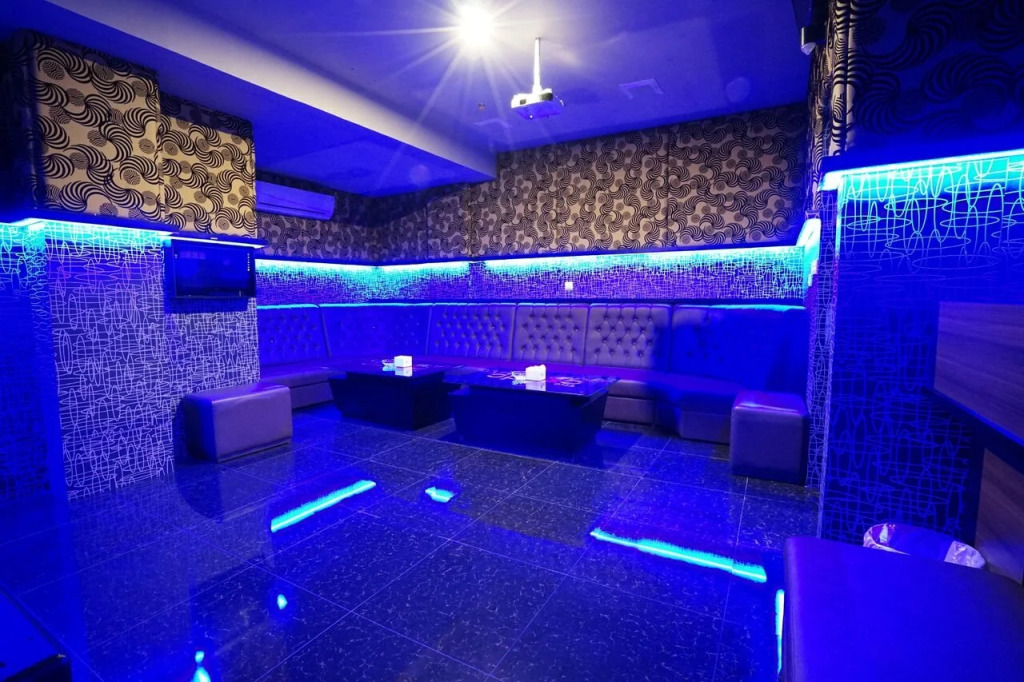 The L Hotel Entertainment