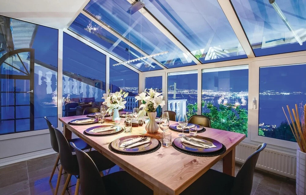 8 Bedroom Beautiful Home In Matulji