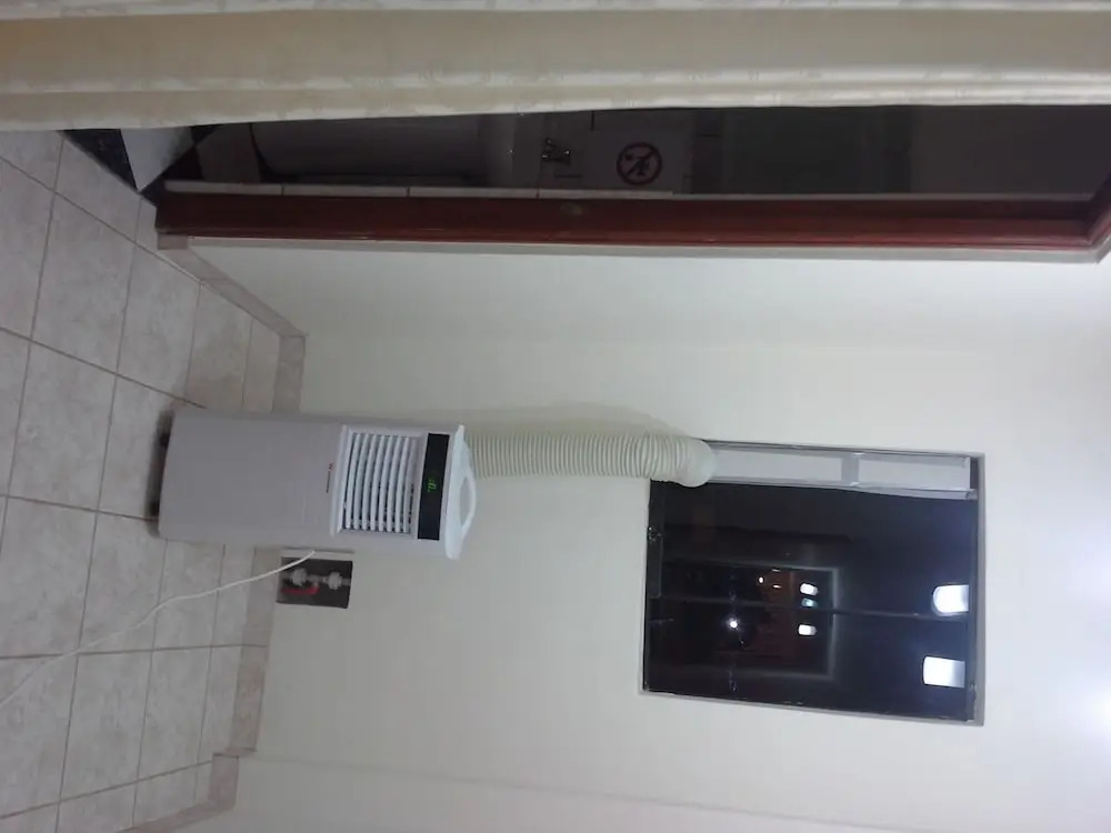 Angelicas House 2BR Near Airport Terrace WiFi