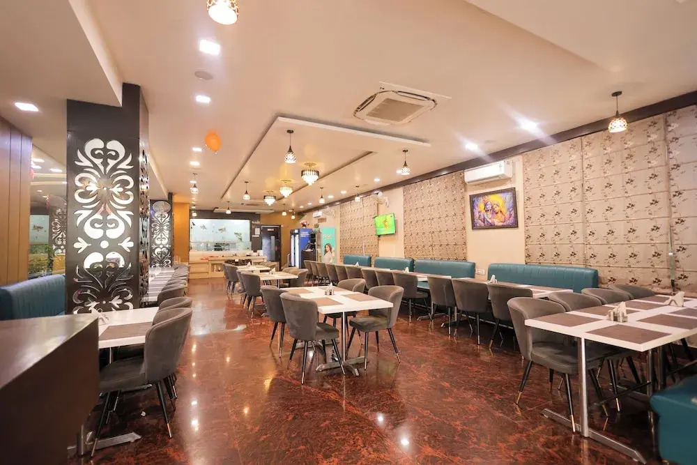 Hotel Krishnam Vrindavan