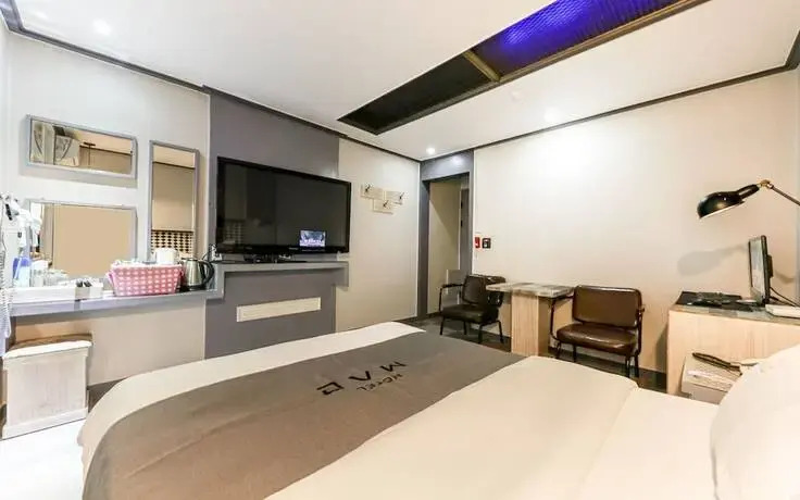 Daejeon Yongmun Back Hotel