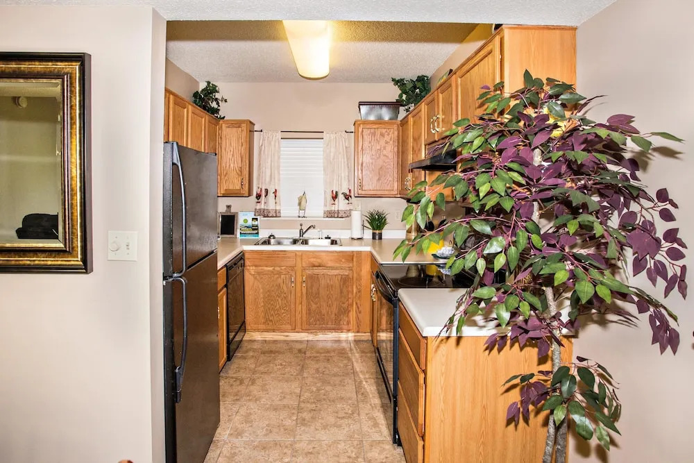 Cedar Lodge 301