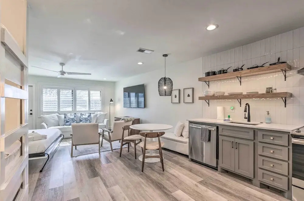 Santa Rosa Beach Studio Condo < 1 Mi to Beach