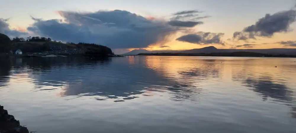 Bantry - House - Sleeps 6 - Sea Views - Parking