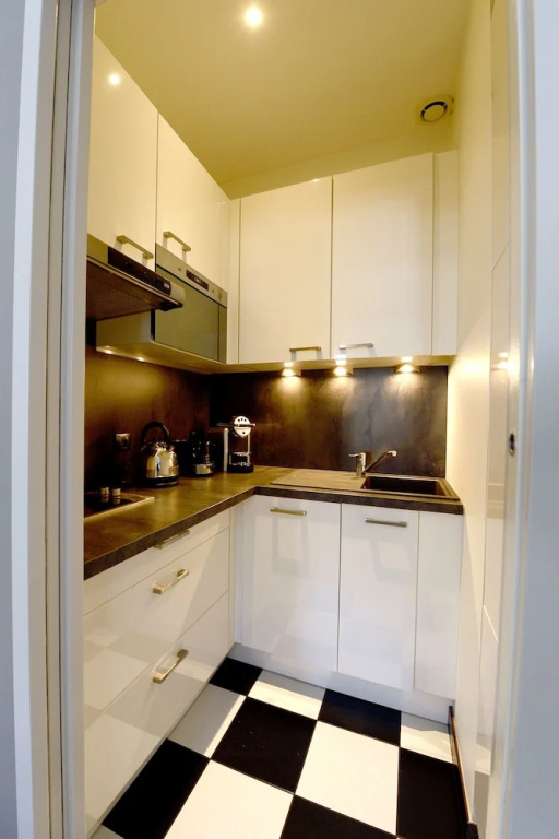 24 rue Gaspard Philippe
