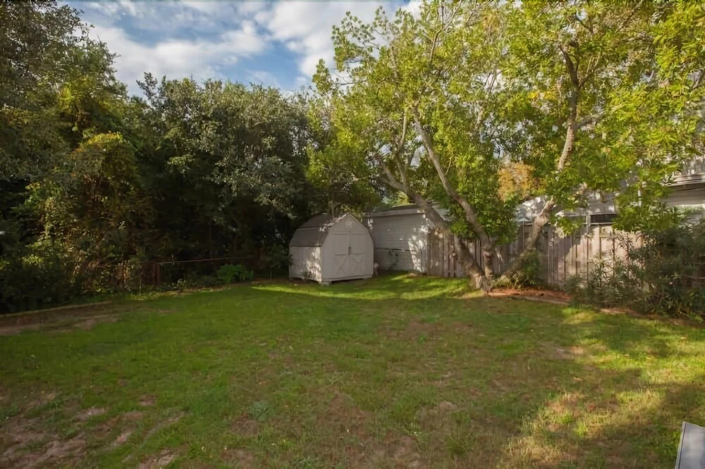 210 66th Street Home 2 Bedrooms 1 Bathroom Home