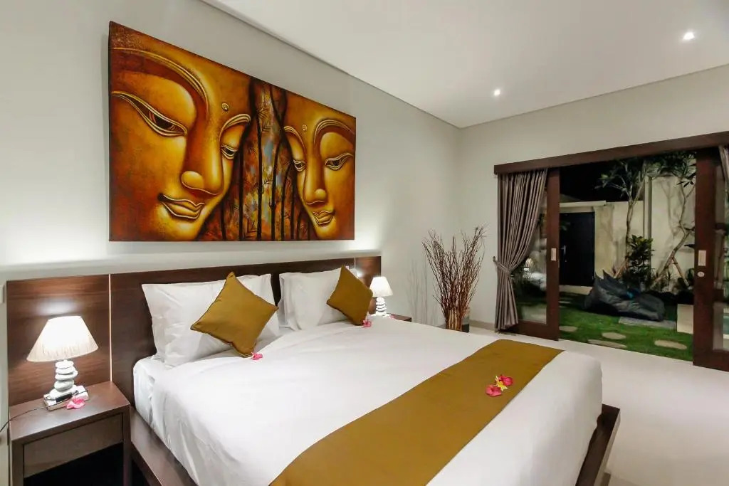 Villa 66, 5 min walk to Double 6 beach
