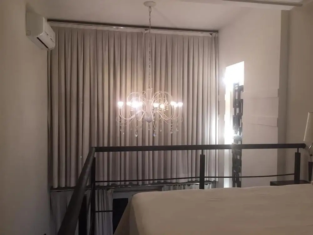 NYC Complex Residence