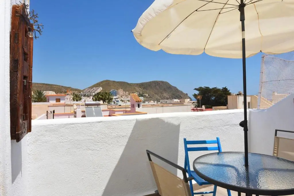 Ático con encanto en Cabo de Gata. A 100m de la playa.