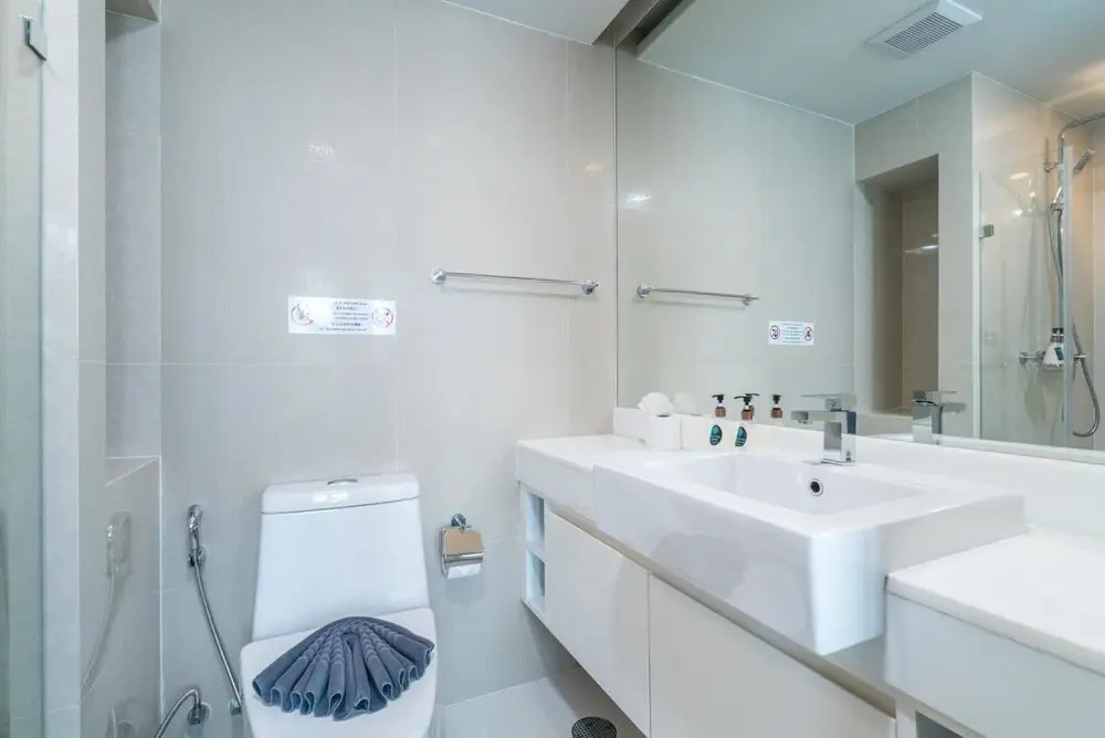 Aristo 516 - Mountain View Studio Near Beach