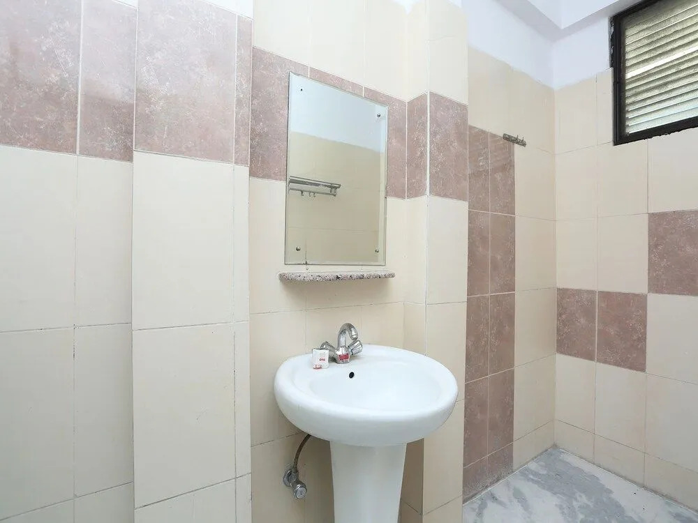 OYO 12400 Hotel Prem
