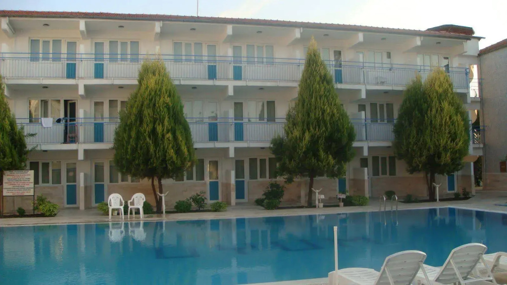 Uyum Hotel