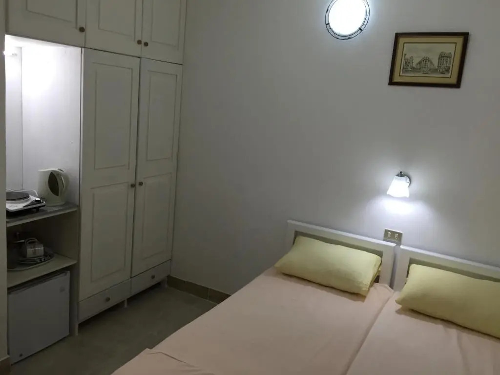 Mini-Studio With Free Private Beach