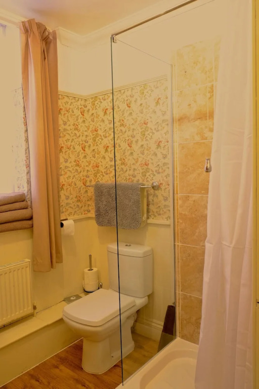 Acorn Guest House in Hull
