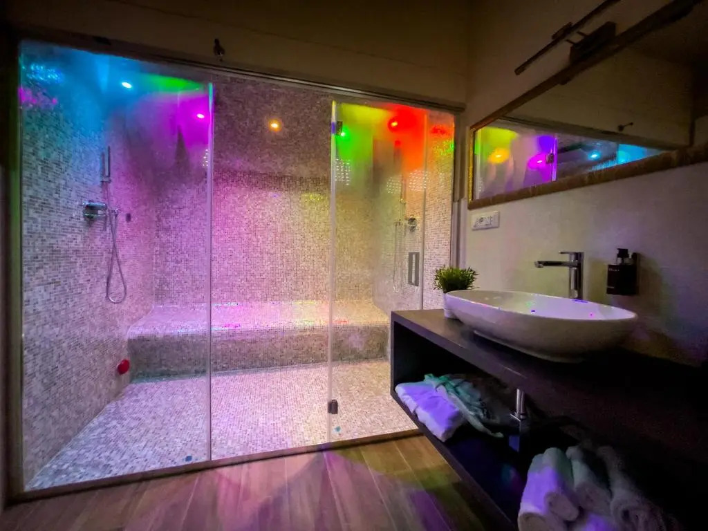 4 Star Suite SPA - Self Check-In