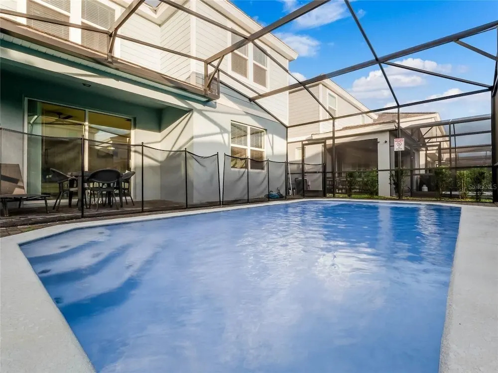 5 Bed Bliss At Solterra By Shine Villas 121