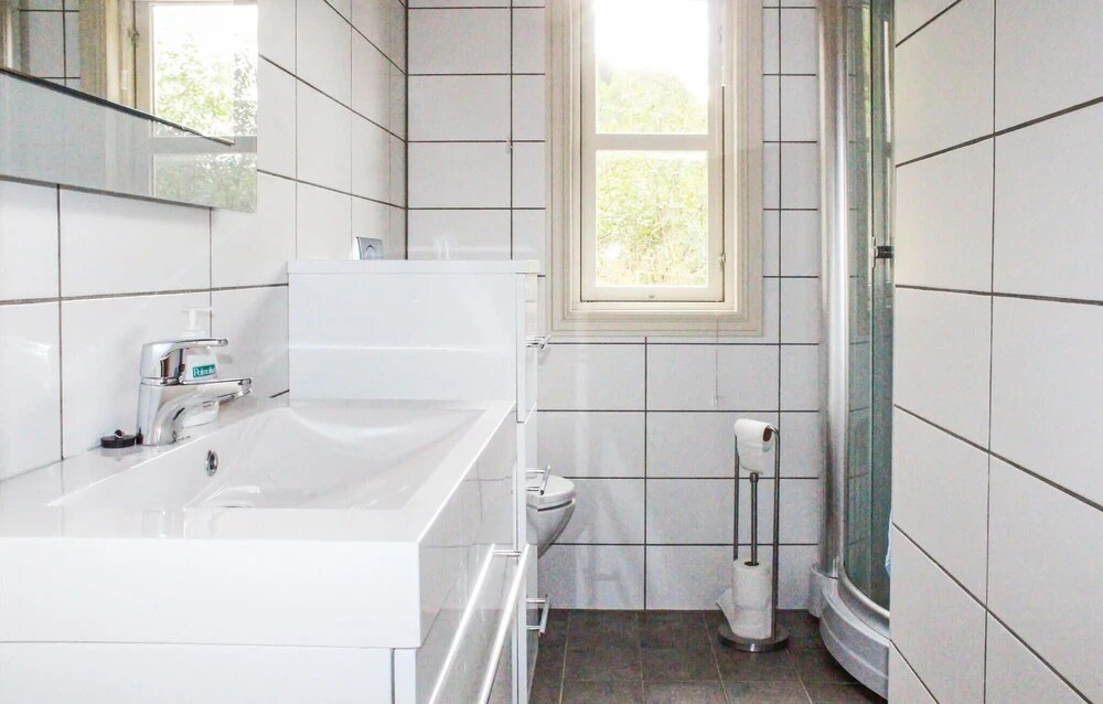4 Bedroom Nice Home In Sogndal