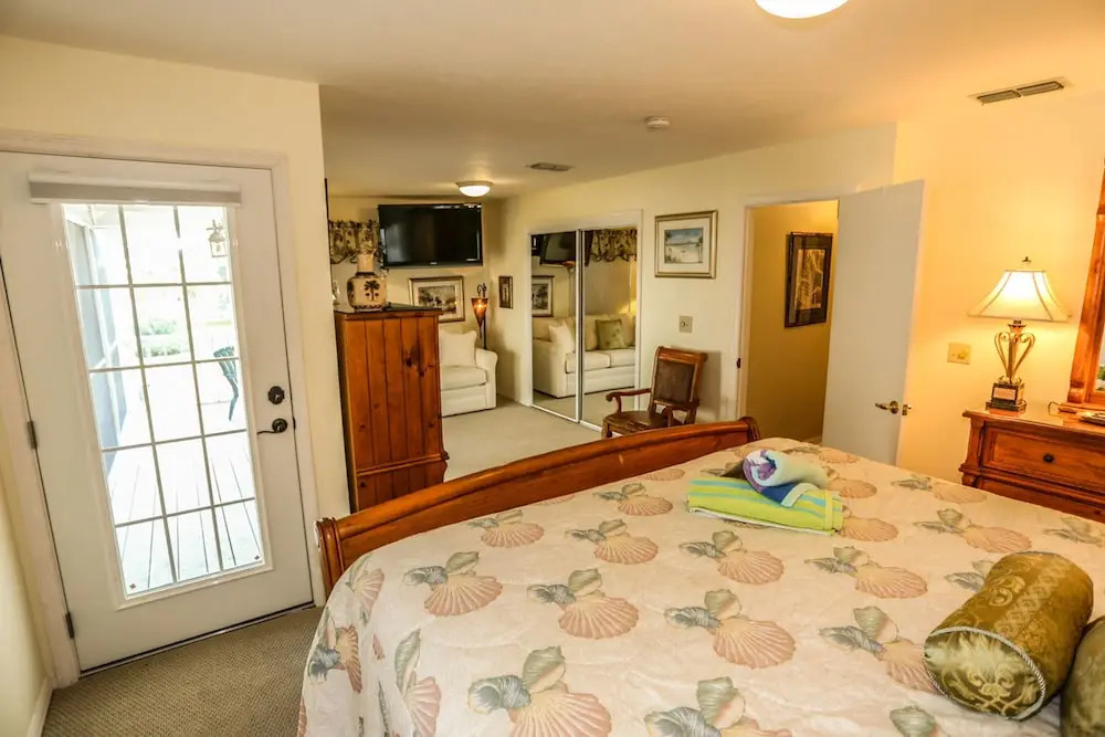 21088 St. Peters Dr. - M