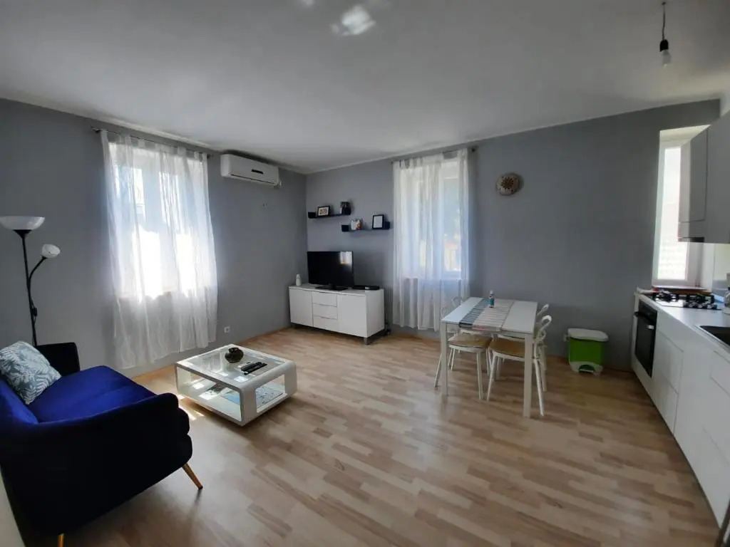 Hostrinus apartment