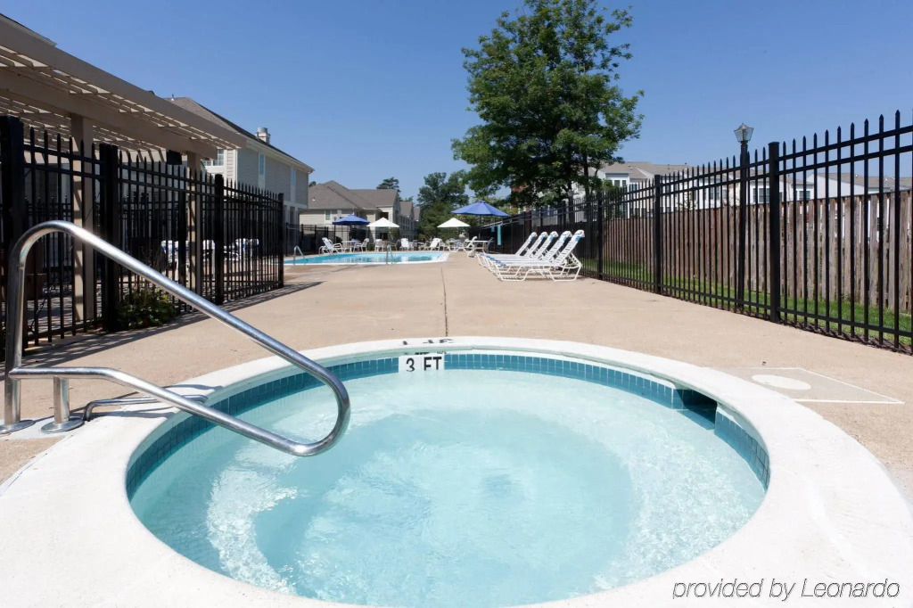 Sonesta ES Suites Dulles Airport