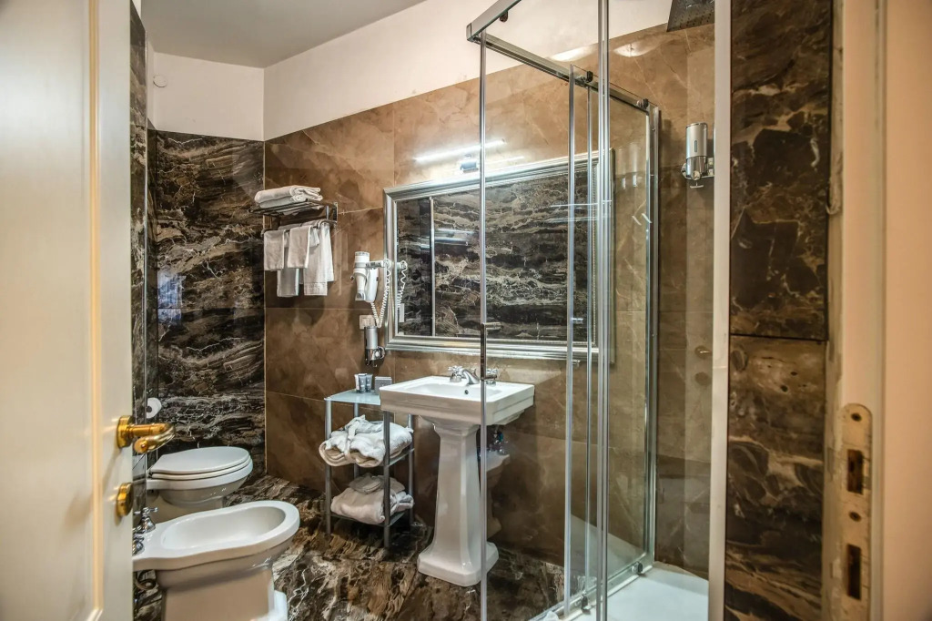 Relais Fontana Di Trevi Hotel