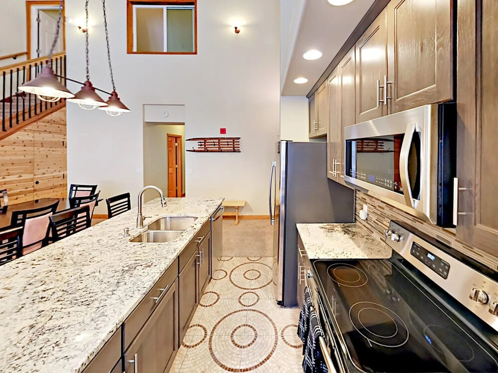 Us Hwy 6 Condo Unit #5967 3 Bedrooms 3 Bathrooms Condo