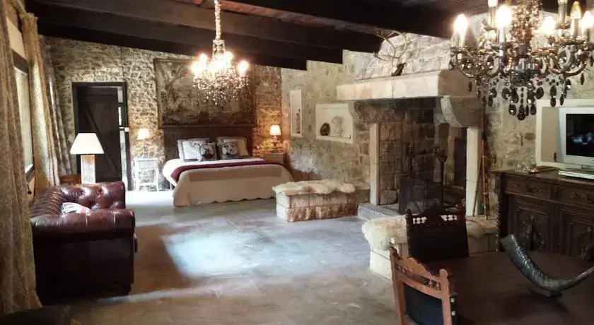 Vallière Lodge