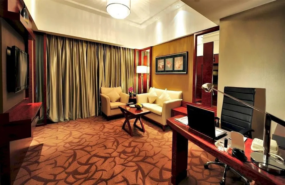 Xiangsheng Century Hotel