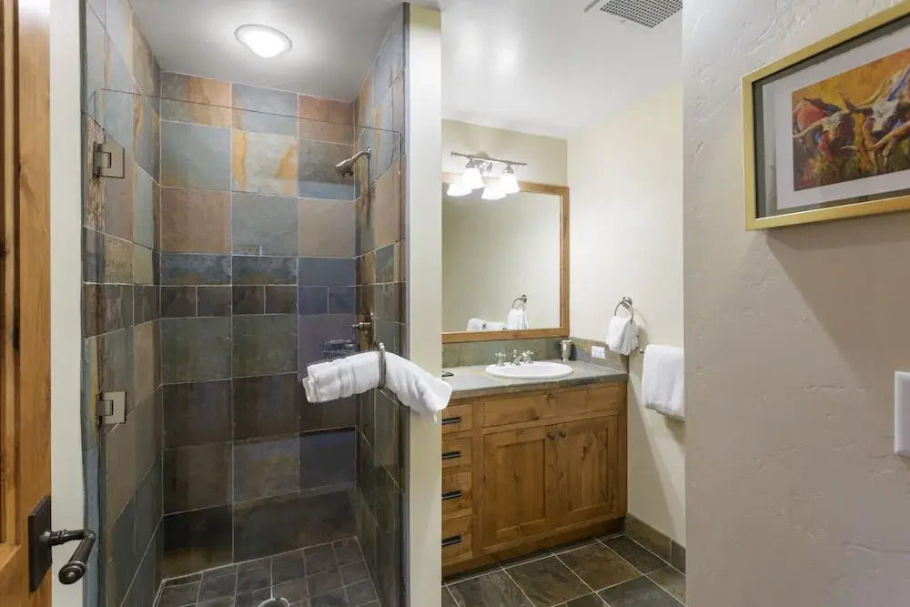 Shooting Star Lodge at Deer Valley Resort - Three Bedroom Residence #101 3 Condo