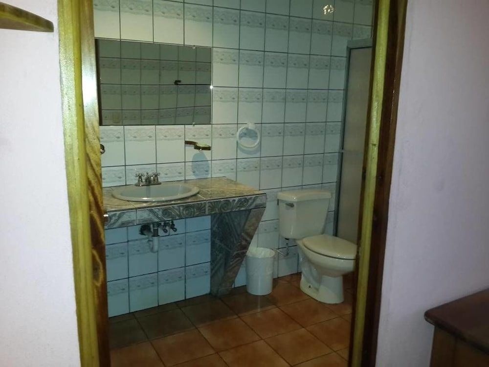 Cabinas Los Guayabos