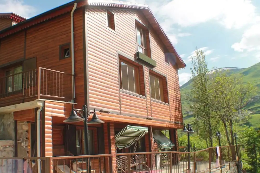 Yüce Apart Pansiyon