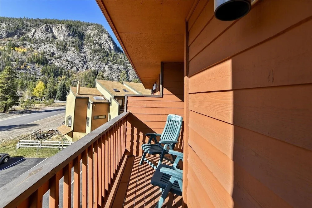 Cedar Lodge 309