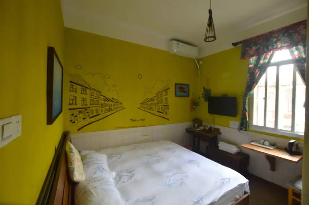 Huatian Gucuo Guesthouse