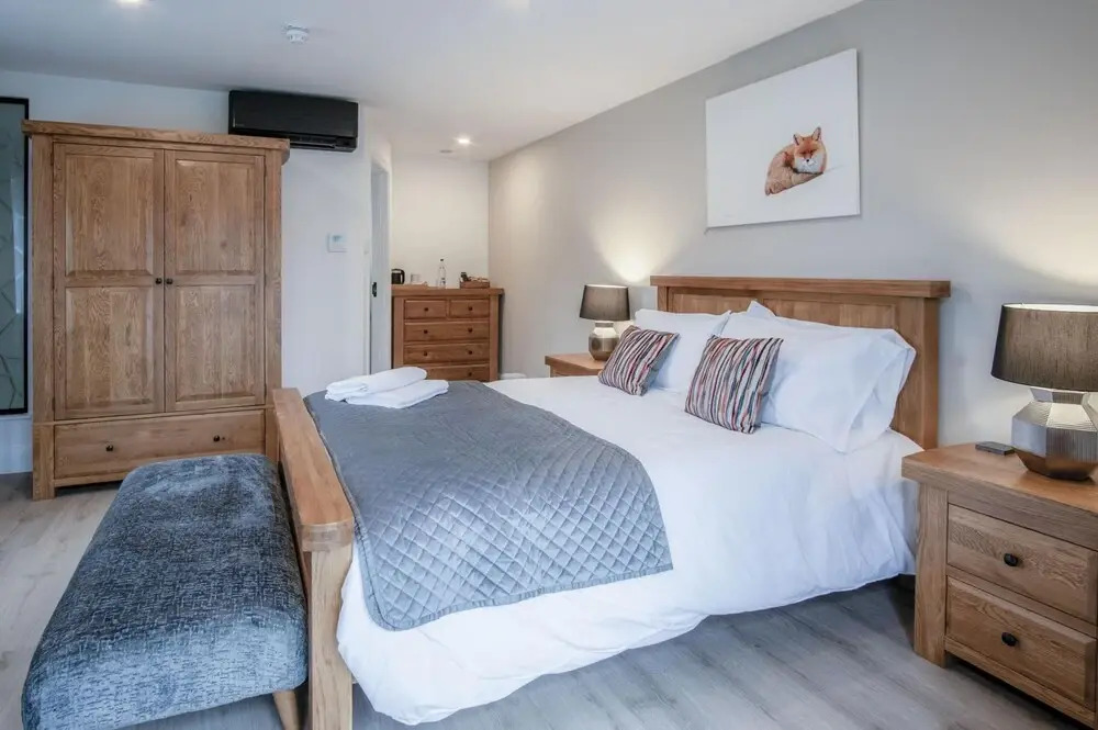 Suite 7 - Sleeping Giant Hotel - PEN Y CAE Inn