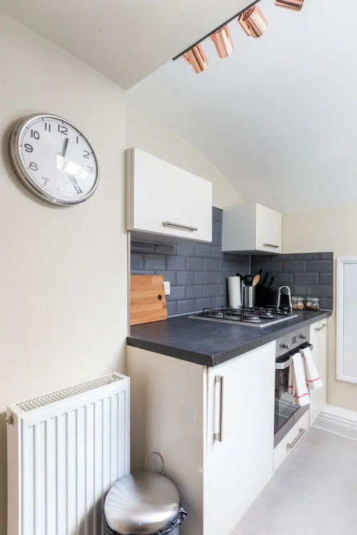 Elegant Double Bedroom in Belgravia