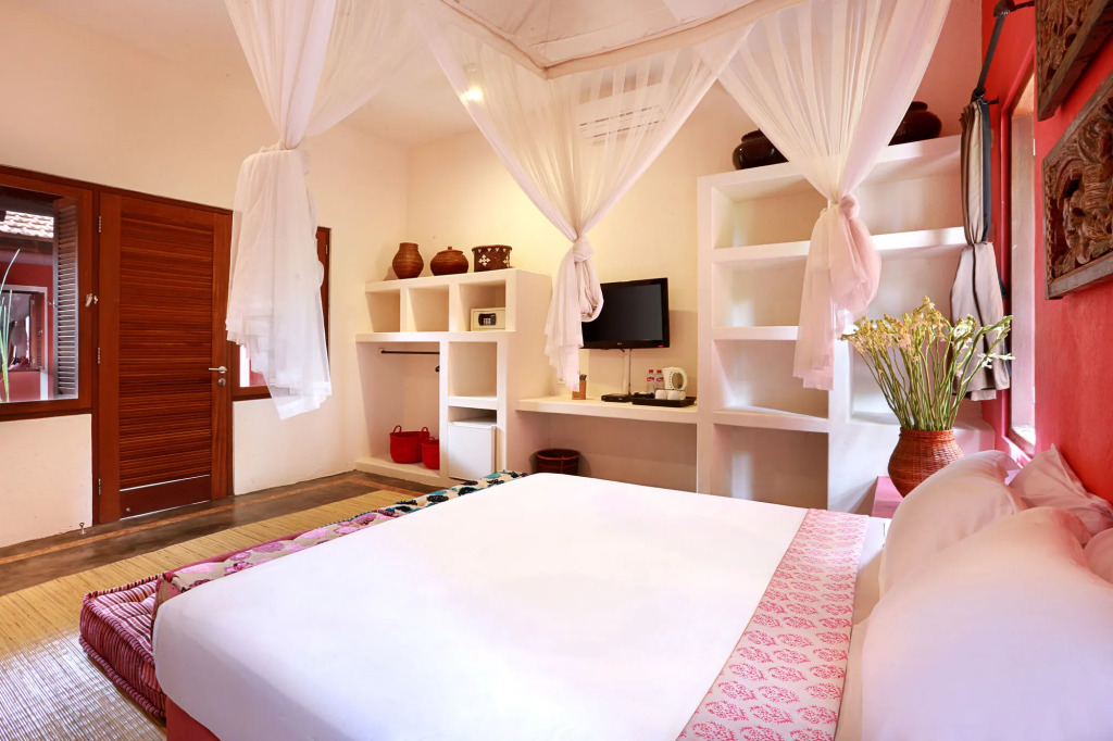 PinkCoco Uluwatu