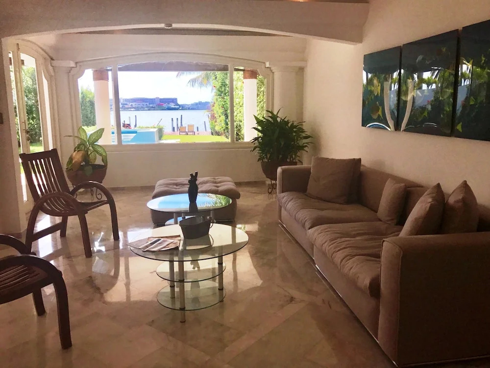 Caribbean Cancun-Luxury Residence by TA