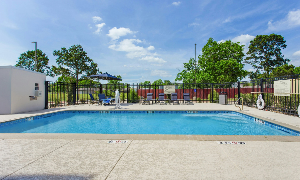 Hampton Inn Houston-Pearland, TX