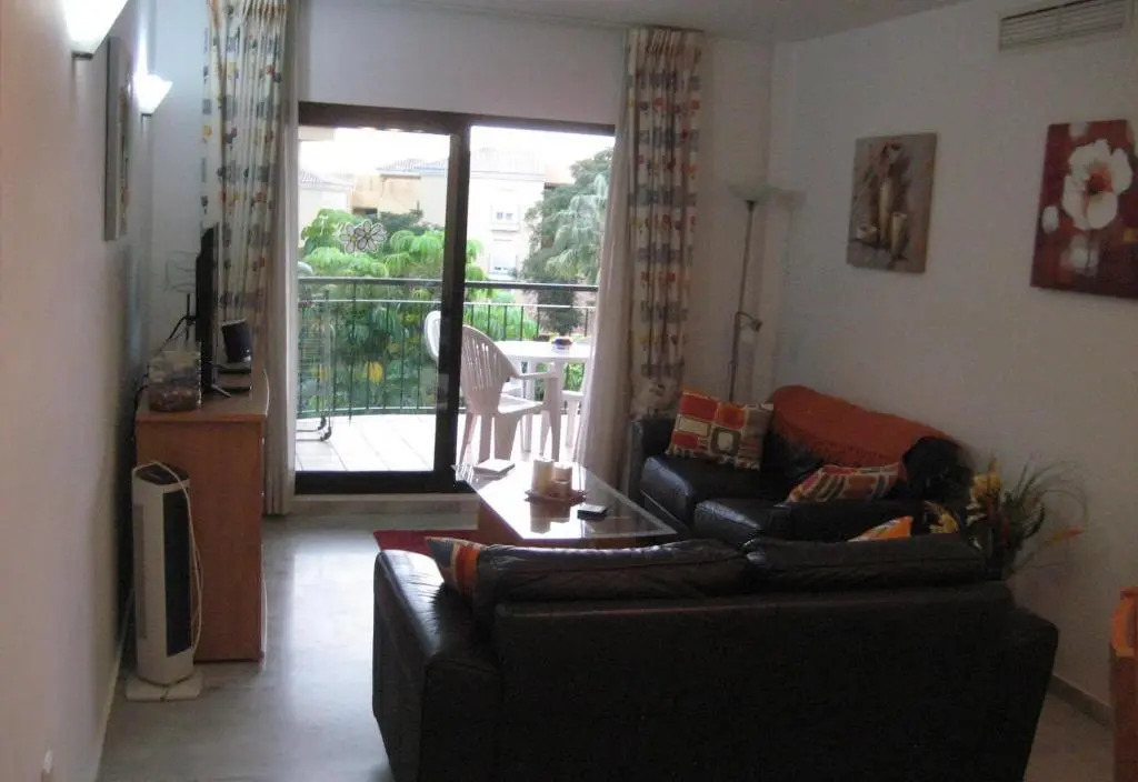 5 Stunning first floor apartment