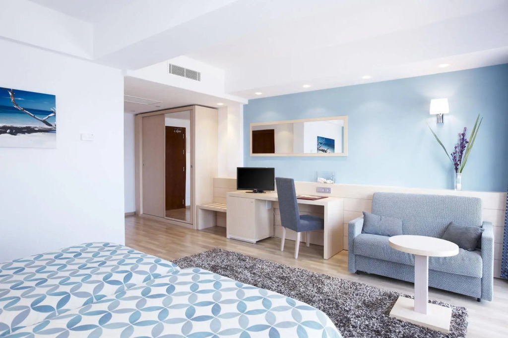 Universal Hotel Cabo Blanco