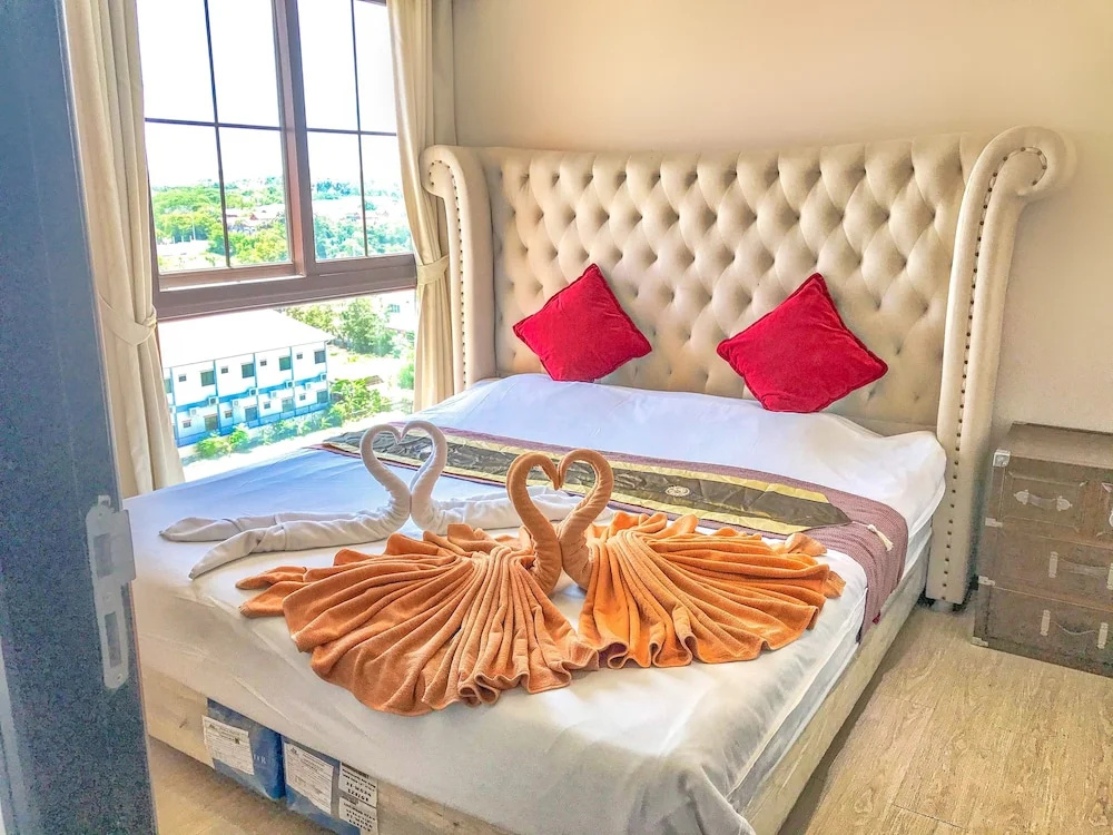 Venetian Resort Pattaya - Quiet Oasis - Huge Waterpark, Gym, Sauna & Kids Playground
