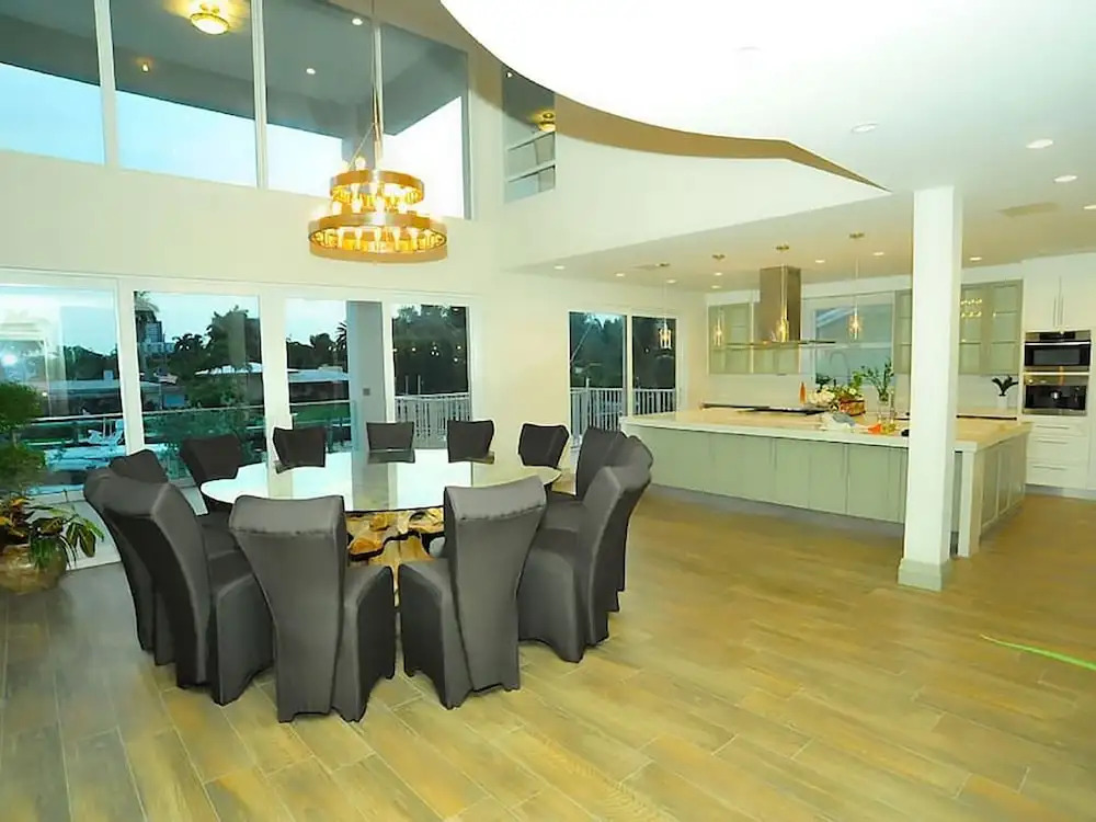 6 Bedroom Homes in Miami by TMG