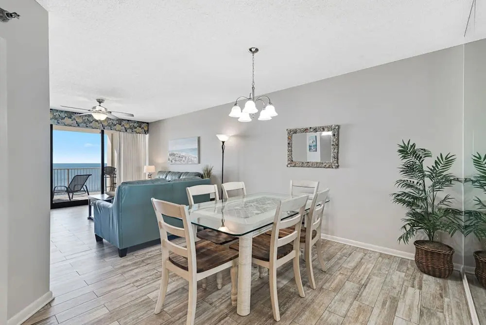 Windward Pointe 804- Sleeps 10 Beachfront Resort Amenities
